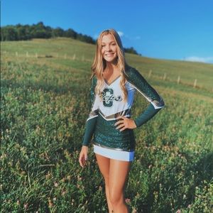 Meet your Posher, Bailey